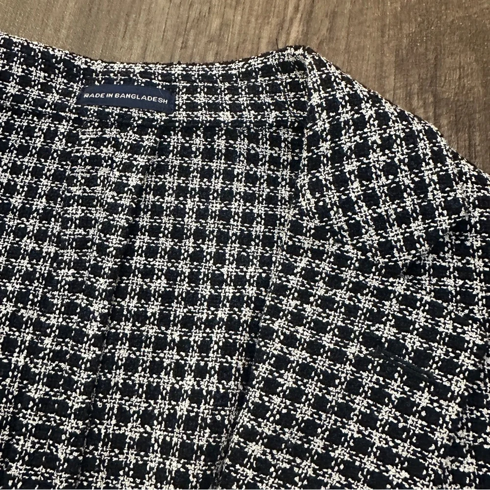 Stafford Classic Fit Sport Coat Blazer Jacket Mens Sz 44S White Black Navy Check